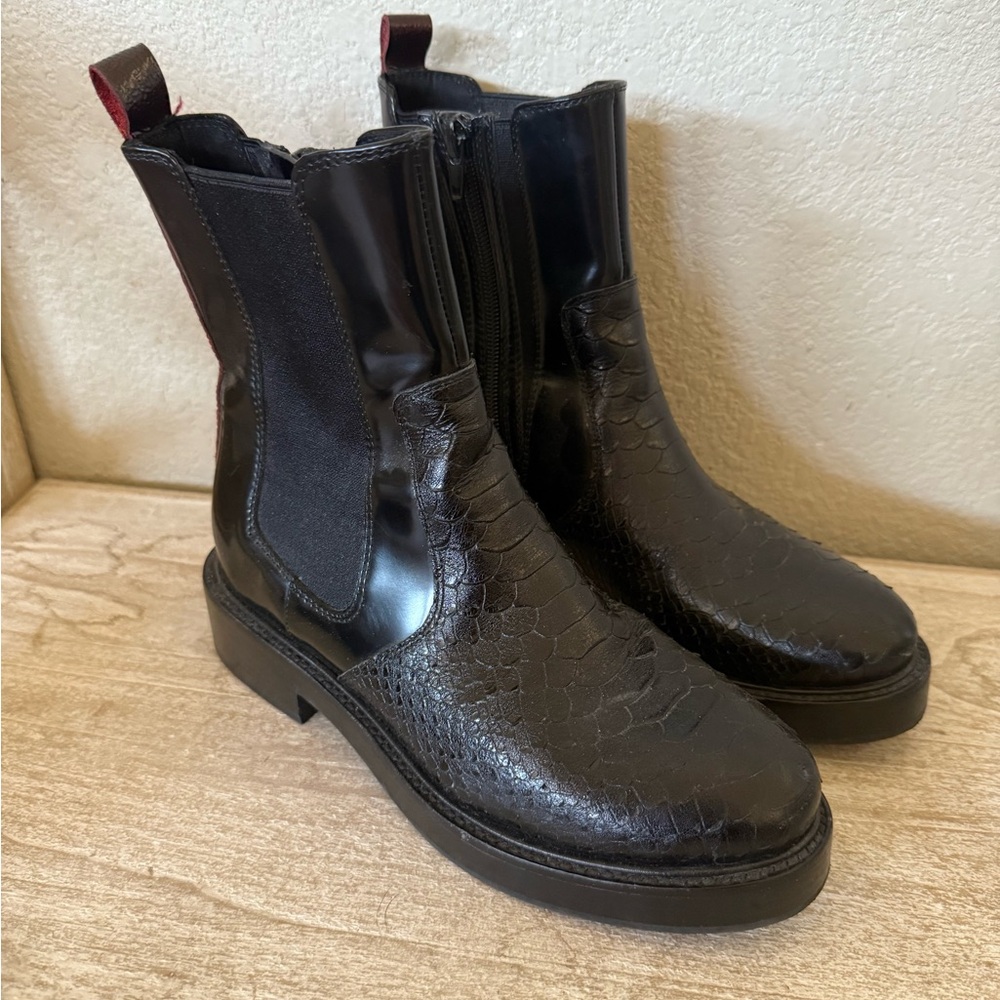 Jeffrey Campbell Black Ankle Boots